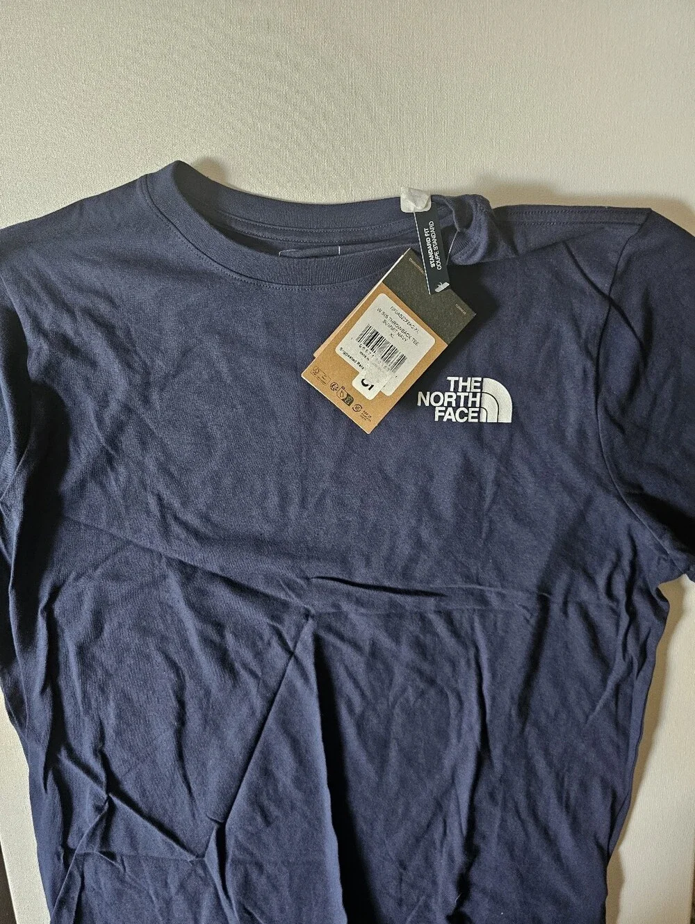The North Face Standard Fit XL Dark Blue TShirt Never Stop Exploring Hiking New - Picture 3 of 5